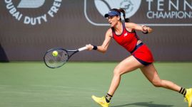 Cîrstea két szettben legyőzte Zaharovát, döntős Clevelandben