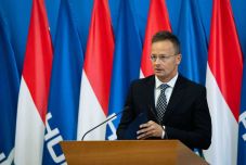 Szijjártó: Felszólítjuk Zelenszkijt, fejezze be Magyarország fenyegetését