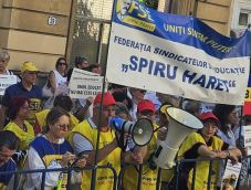 Forr az elégedetlenség az oktatásban – Kérdéses a tanévkezdés (VIDEÓ)