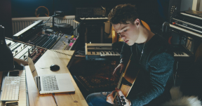 Ne várd az ihletet, teremtsd meg! Még jelentkezhetsz az erdélyi dalszerző táborba