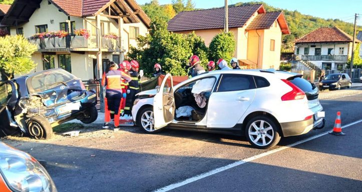 Így történt a 3 éves gyermek halálát okozó baleset – Szakértő: 60-80-nál a karod nem tart meg semmit
