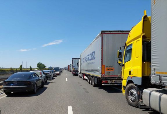 Figyelem! Szeptemberben közel duplájukra emelkednek az úthasználati díjak