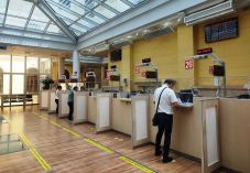 Tiltakozás: felfüggesztik az ügyfélfogadást 
