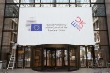 Átvette Dánia az EU-elnökséget