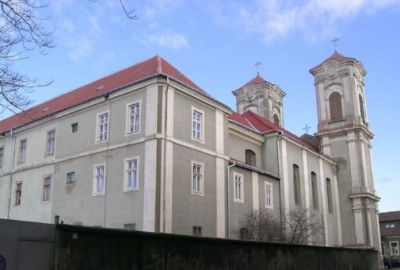 Magyarországról akadályoznák meg a nagyváradi apát kilakoltatását