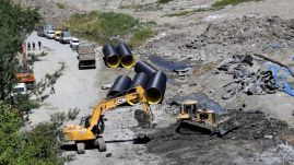 Tánczos Barna: „A Salrom és a vízügy vezetőségének mennie kell”