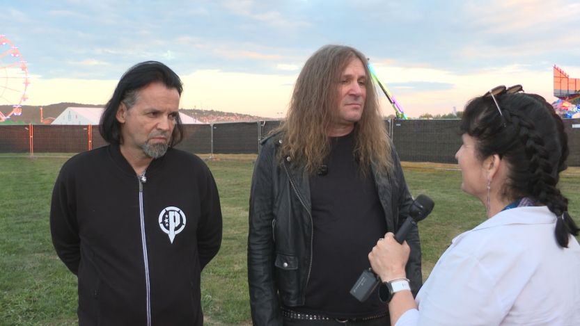 Álljunk meg egy szóra! Fesztiválinterjú a Tankcsapda frontemberével és dobosával (VIDEÓ)