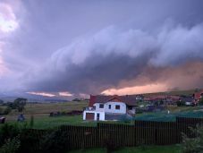 Klimatológus: egyre gyakoribbak és hevesebbek lesznek a viharok az országban