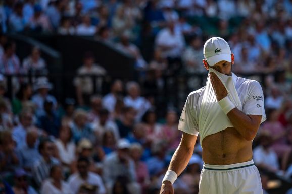 Wimbledon: Djokovics nem bírt a világelsővel, megismétlődik a párizsi finálé