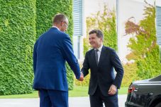 FRISSÍTVE – A német államfő és a kancellár fogadta Nicuşor Dant – Előrehaladott tárgyalások folynak egy lőszeripari közös vállalkozásról