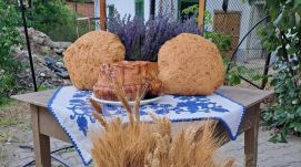 Magyarok Kenyere: másodszor szerveztek búzaösszeöntő ünnepséget Fehér megyében