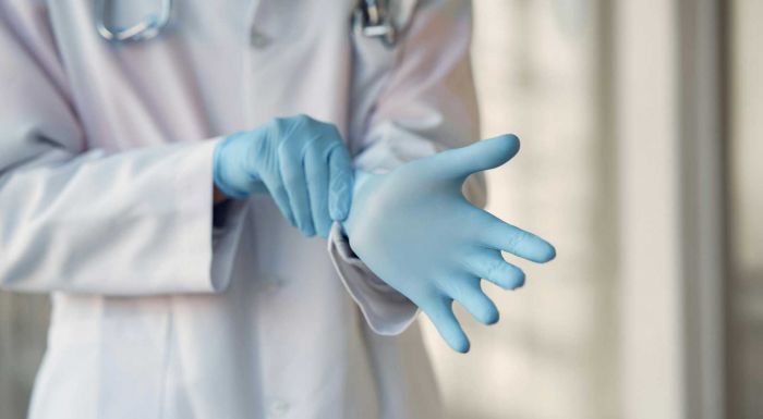 Átfogó egészségügyi reformmal orvosolnák a problémák gyökerét