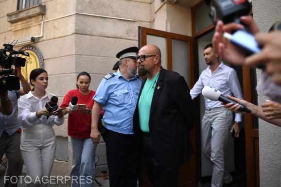 Hatósági felügyelet alatt Piedone – A DNA ismertette, mivel gyanúsítják