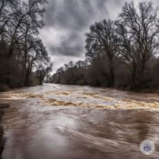 Árvízveszélyre figyelmeztetnek tíz megye folyóin
