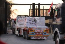 Segélykonvoj érkezett Gázába, hónapok óta először