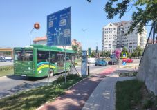 Még nincs áttörés a székelyudvarhelyi új kerékpárút forgalmában, az autósforgalom dominál