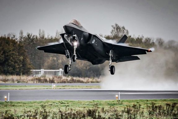 Románia és Magyarország is részt vesz az Európai Unió védelmi hitelprogramjában