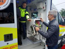 Csíkszereda: végre teljes az Erdélyi Mentőcsoport újszülöttmentőjének felszerelése (VIDEÓ)