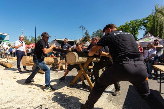 Székely forgács, régi mesterségek, közös ünnep – Közeledik Kovászna nyári fesztiválja