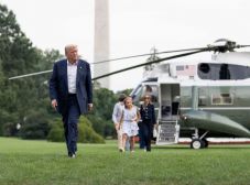 Trump kemény üzenetet küldött