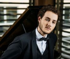 Erdélyi származású magyar zongoraművész nyerte el a Virtuózok nagydíját Marokkóban (VIDEÓ)