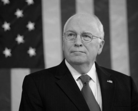 Elhunyt Dick Cheney