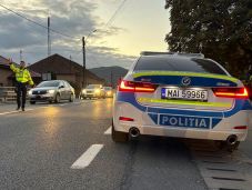 Fegyvert rántottak egy menekülő sofőr ellen a rendőrök