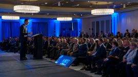 Az orosz fenyegetésről beszélt a NATO-főtikár Bukarestben