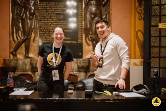 Pörgősen indult a 33. Alter-Native – filmek, koncertek és éjszakai vetítések Marosvásárhelyen