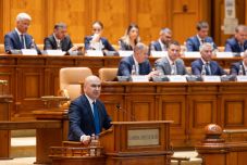 Bolojant nem zavarják a felmérési adatok