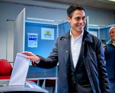 Elhasaltak Wilders patriótái, kormányváltás lesz Hollandiában