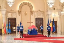 A Cotroceni-palotában ravatalozták fel Moldva utolsó fejedelmének földi maradványait