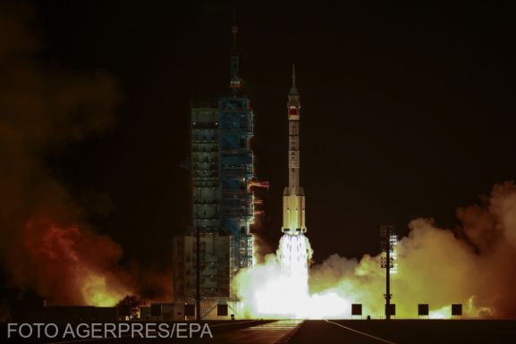 „Űregerek” az űrben: Kína a Sencsou-21 legénységével egereket is küldött az űrállomásra