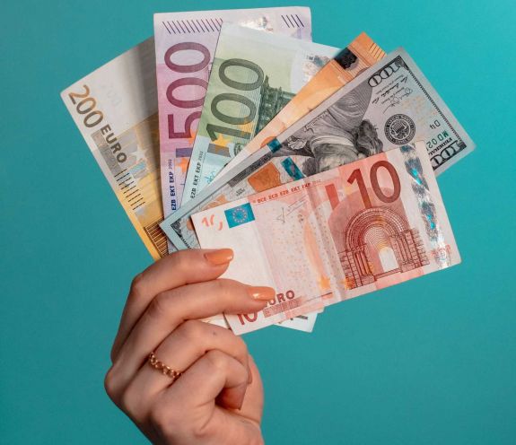 Kedvezményes hitel és segítség a fűtésszámlák rendezésére – Év végéig meghosszabbította a határidőt a kormány