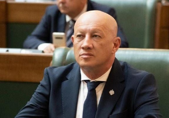 Vádat emeltek Kolozs megye volt alprefektusa ellen – Hazudott, amikor gyorshajtással vádolták