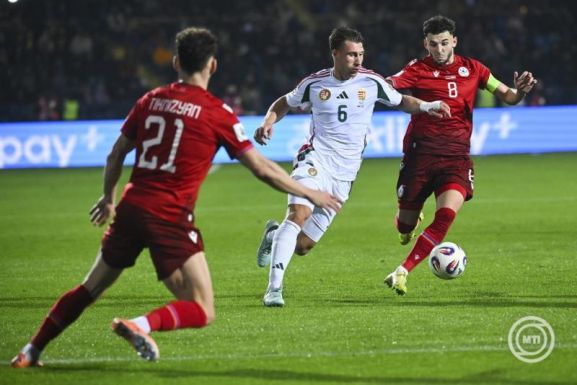 Vb-selejtező: Varga Barnabás befejelte a győzelmet Jerevánban