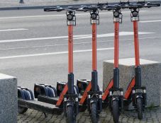 Elektromos rollereket fognak gyártani egy erdélyi üzemben