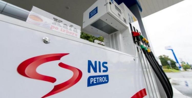 Február derekáig búcsút kell intsen a NIS az orosz tulajdonrésznek