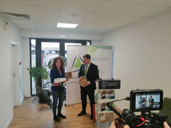 Tüttő Kata, a Régiók Európai Bizottságának elnöke a térségi kihívásokról tájékozódott Csíkszeredában