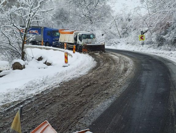 Hegyvidéken bevetették a hótakarítókat (VIDEÓ)