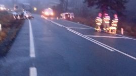 FRISSÍTVE – Felborult egy veszélyes anyagokat szállító tartálykocsi – A forgalmat Felsőtömösnél leállították (VIDEÓ) 