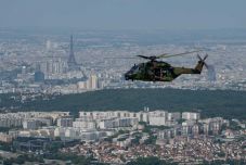 Háborúra készülnek a franciák: „el kell fogadnunk a gyermekeink elvesztését”