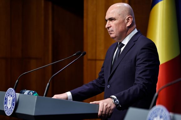 Bolojan: be kell zárni a menthetetlen állami vállalatokat