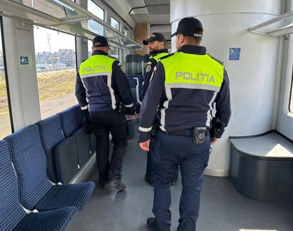 Akcióban a vasúti rendőrség: Ócskavas-begyűjtő telepeken keresték a síneket