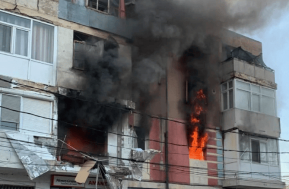 Robbanás történt egy tömbházban