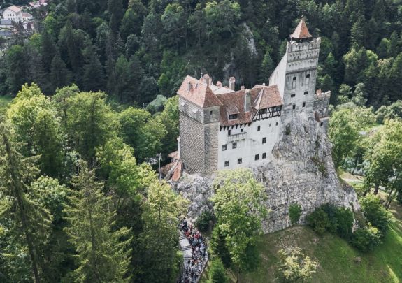 Rengeteg pénzt termel a törcsvári kastély