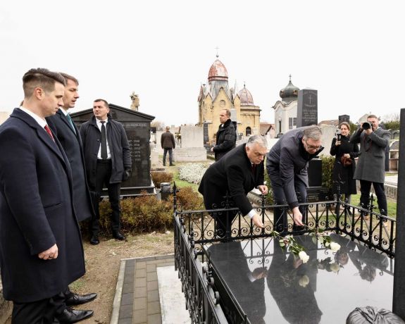 Megbékélés: Pásztor István-díjat vett át Szabadkán Orbán Viktor és Alekszandar Vucsics (VIDEÓ)   