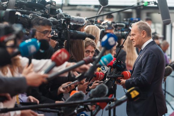 Melegházasság: Tusk szerint az EU „nem kényszerítheti semmire” Lengyelországot 