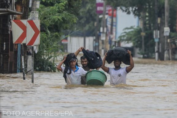 Legkevesebb 123-an meghaltak az áradások és földcsuszamlások következtében Srí Lankán (VIDEÓ)