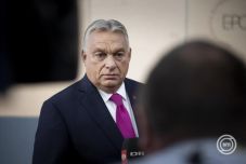 Orbán Viktor: Az EU elhatározta, hogy háborúba megy (VIDEÓ)